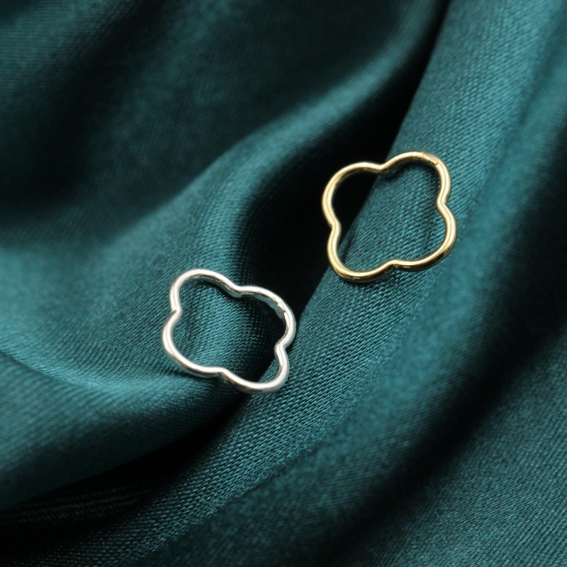 10mm Four-Leaf Clover Jump Rin - Sterling Silver Ring review and price